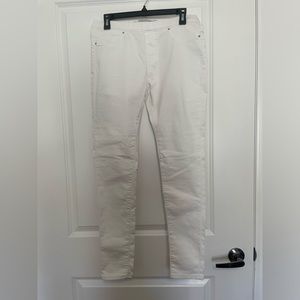 2/$15❗️PRIMARK white jeggings, size 8. EUC